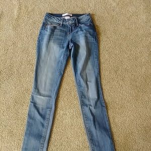 No Boundries skinny jeans